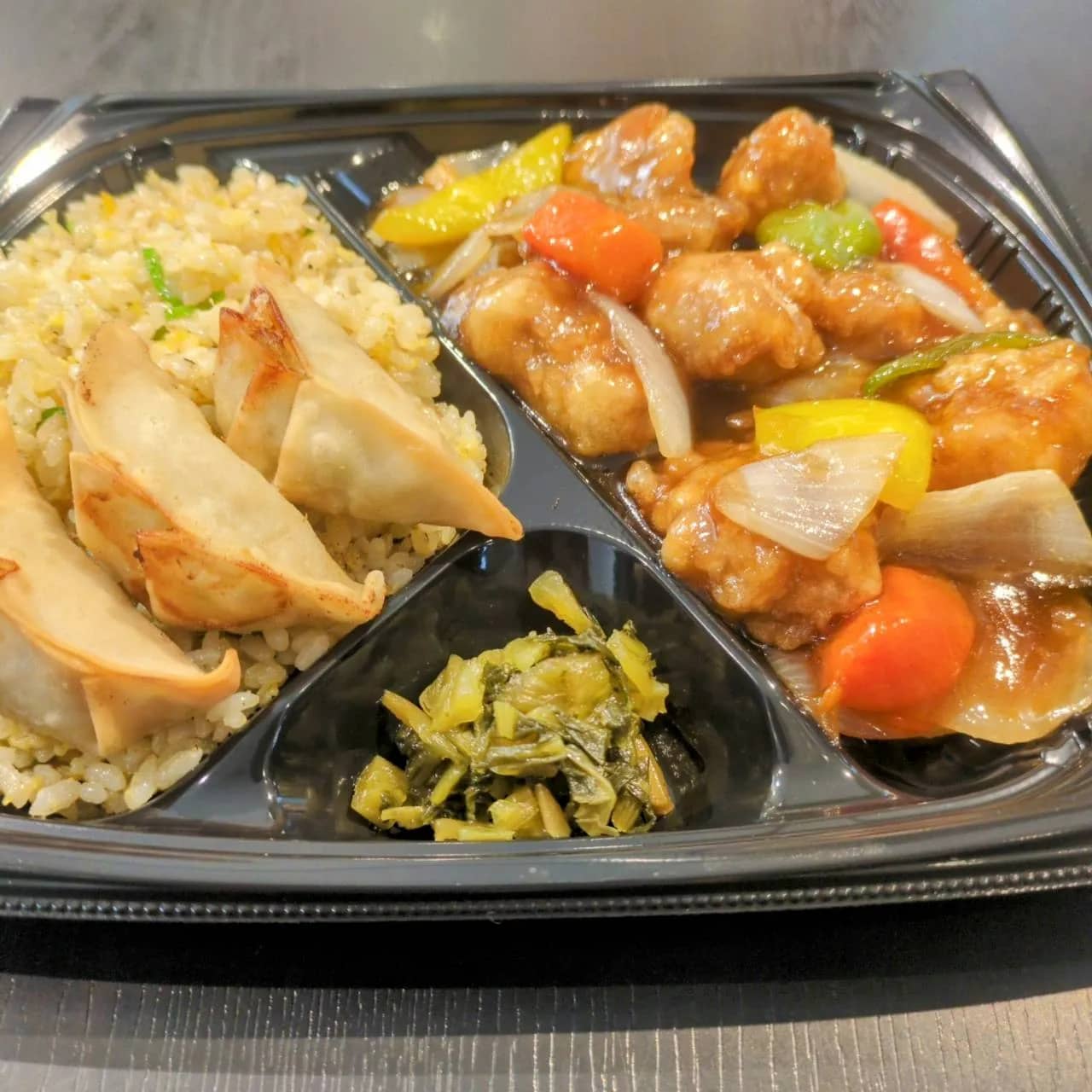 チャーハン&酢豚弁当