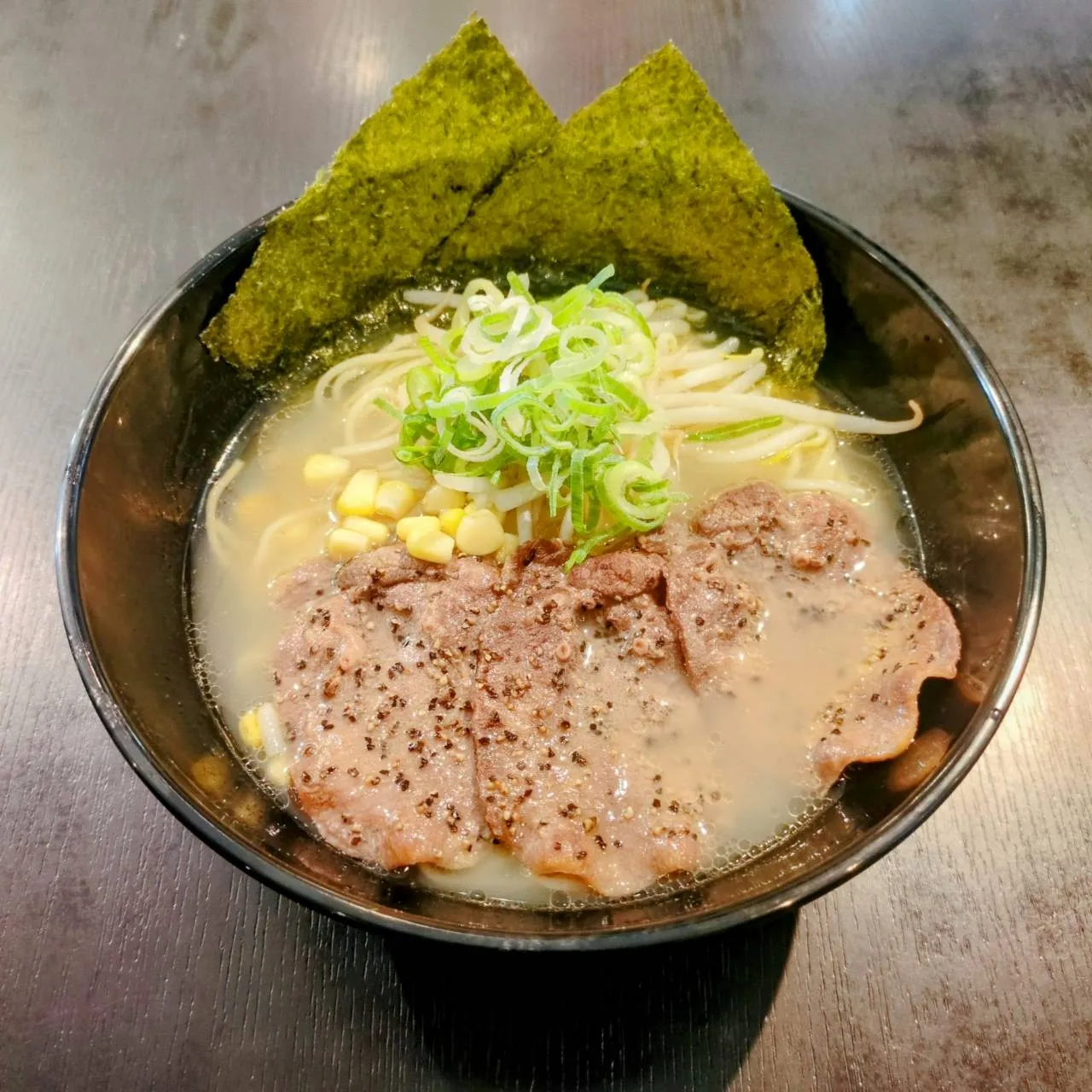 塩タンらーめん