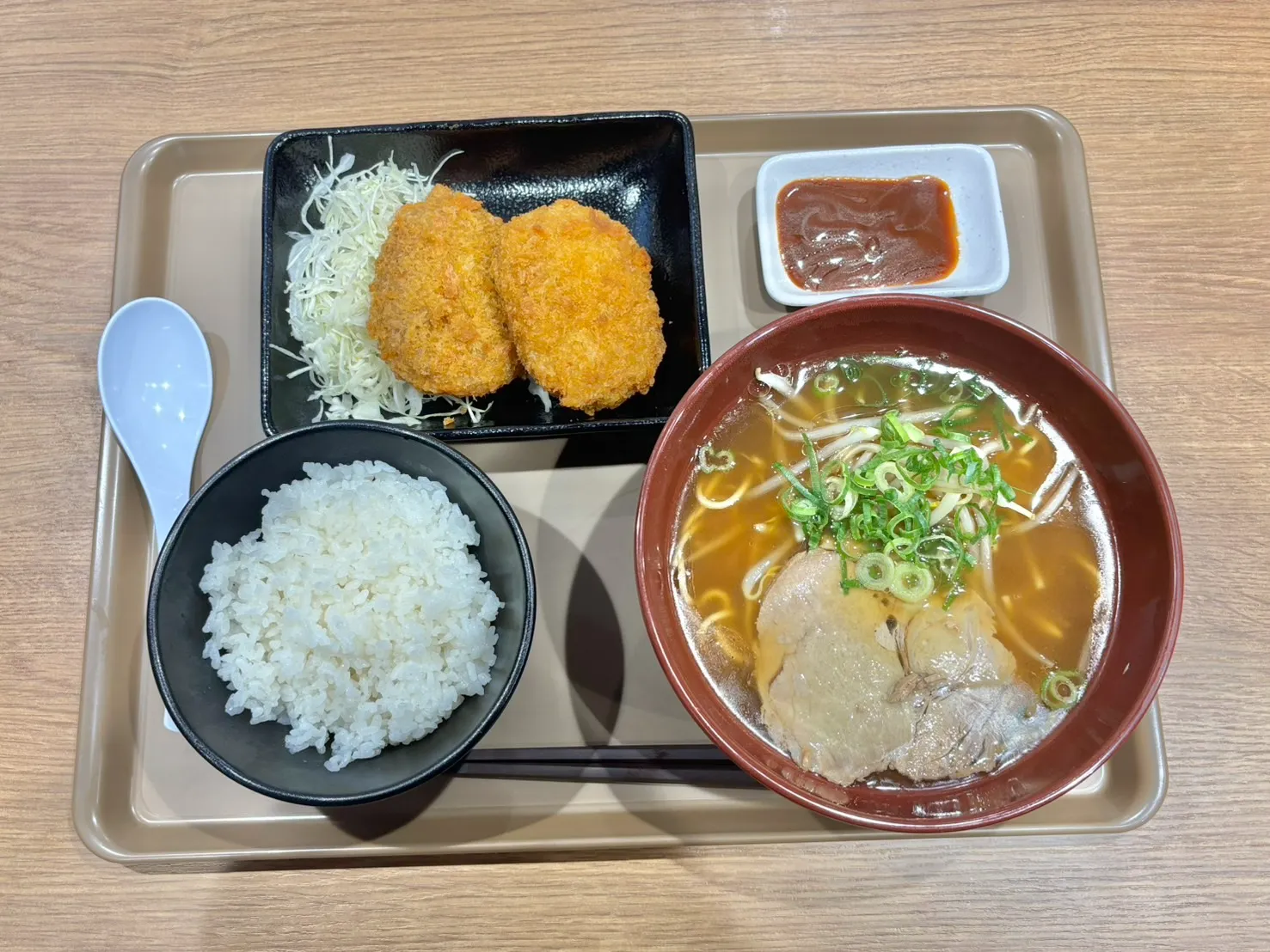 ミニラーメンセット(コロッケ)